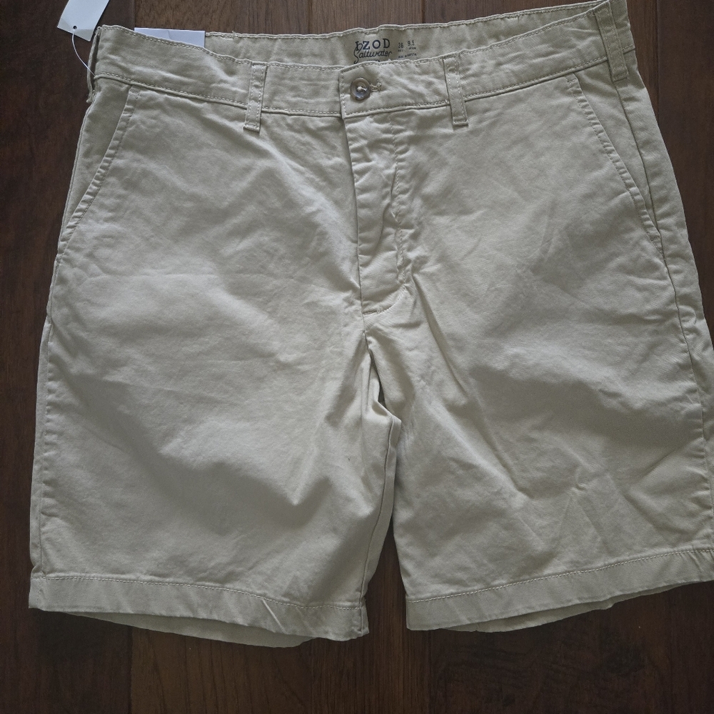 Men's Izod Men's Pale Khaki Flat Front Shorts